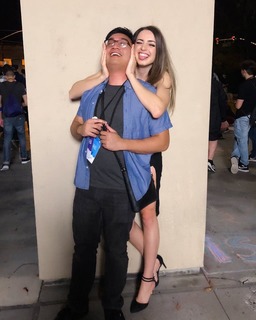 Gibi feet photo thumbnail
