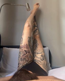 Gibi feet photo thumbnail