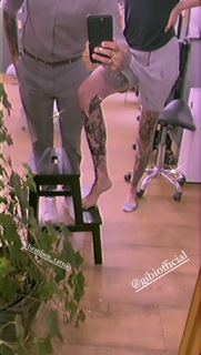 Gibi feet photo thumbnail