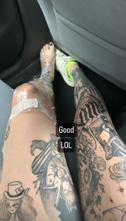 Gibi feet photo thumbnail