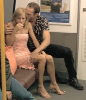 Gigi Edgley feet photo thumbnail