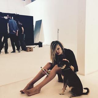 Gigi Hadid feet photo thumbnail