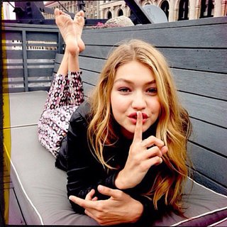 Gigi Hadid feet photo thumbnail