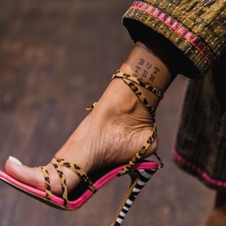 Gila Shlomi feet photo 5