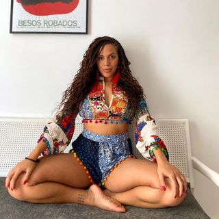 Gila Shlomi feet photo 1