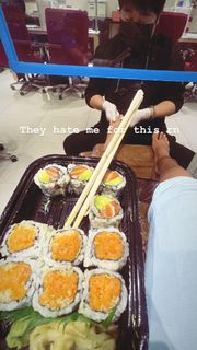Gila Shlomi feet photo 1