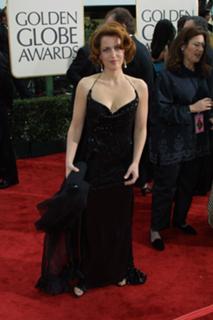 Gillian Anderson feet photo thumbnail