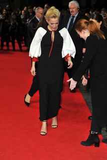 Gillian Anderson feet photo thumbnail