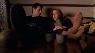 Gillian Anderson feet photo thumbnail