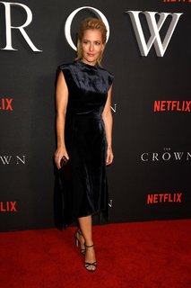 Gillian Anderson feet photo thumbnail