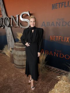 Gillian Anderson feet photo 11