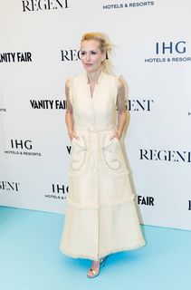 Gillian Anderson feet photo 10