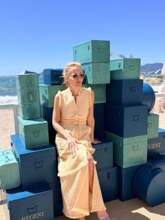 Gillian Anderson feet photo 2