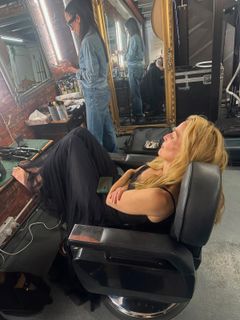 Gillian Anderson feet photo 9