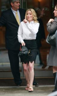 Gillian Jacobs feet photo thumbnail