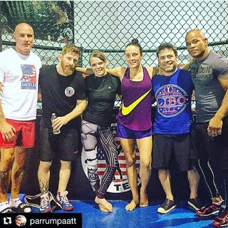Gillian Robertson feet photo 2