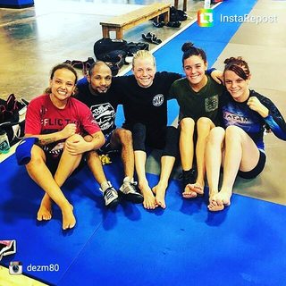 Gillian Robertson feet photo 11