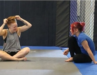 Gillian Robertson feet photo 3