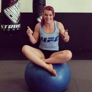 Gillian Robertson feet photo 2