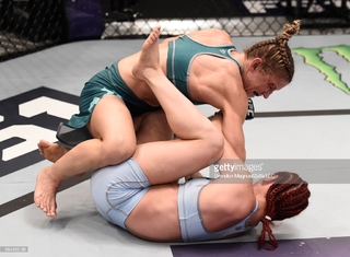 Gillian Robertson feet photo 7