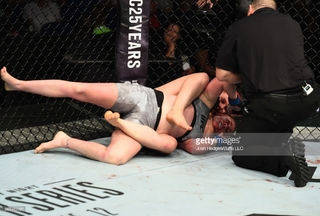 Gillian Robertson feet photo 14