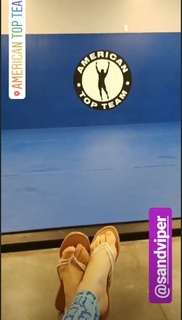 Gillian Robertson feet photo 12