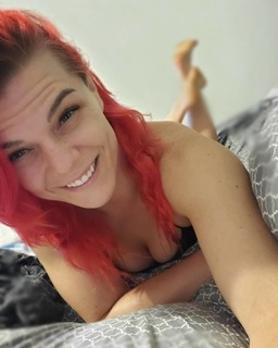 Gillian Robertson feet photo 13