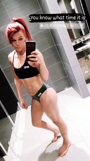 Gillian Robertson feet photo 5