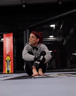 Gillian Robertson feet photo 2