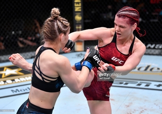 Gillian Robertson feet photo 18