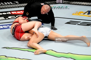 Gillian Robertson feet photo 13