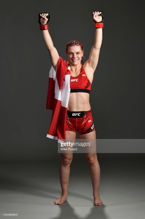 Gillian Robertson feet photo 7
