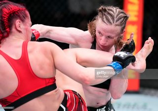 Gillian Robertson feet photo 1