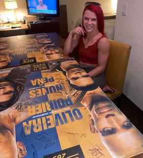 Gillian Robertson feet photo 18