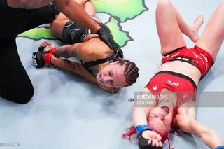 Gillian Robertson feet photo 11