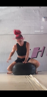 Gillian Robertson feet photo 5