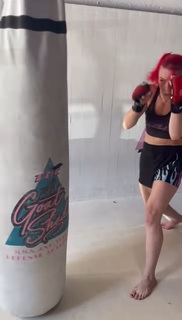 Gillian Robertson feet photo 8