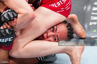 Gillian Robertson feet photo 2