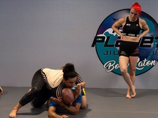 Gillian Robertson feet photo 2