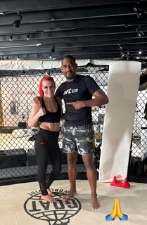 Gillian Robertson feet photo 14