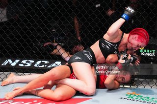 Gillian Robertson feet photo 11