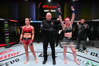 Gillian Robertson feet photo 9