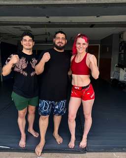 Gillian Robertson feet photo 11