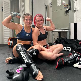 Gillian Robertson feet photo 7