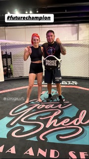 Gillian Robertson feet photo 3
