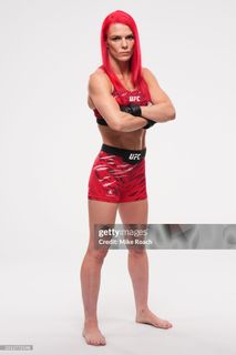 Gillian Robertson feet photo 16