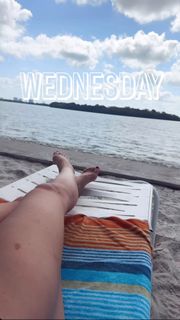 Gillian Robertson feet photo 17