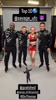 Gillian Robertson feet photo 16