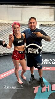Gillian Robertson feet photo 1