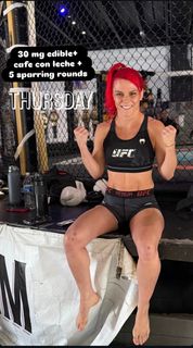 Gillian Robertson feet photo 16